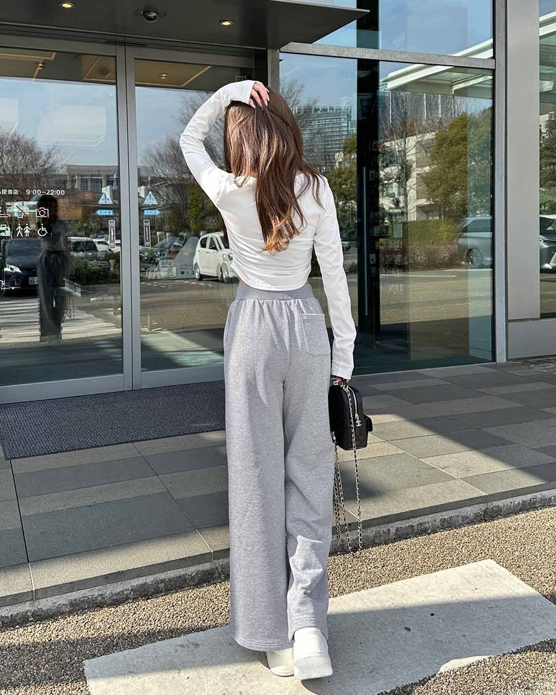 スタッズビジューワイドパンツ グレー | ファッション通販＆メディア