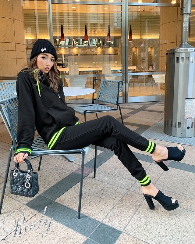 フレームradyセットアップ ファッション通販 メディアmycolor マイカラー