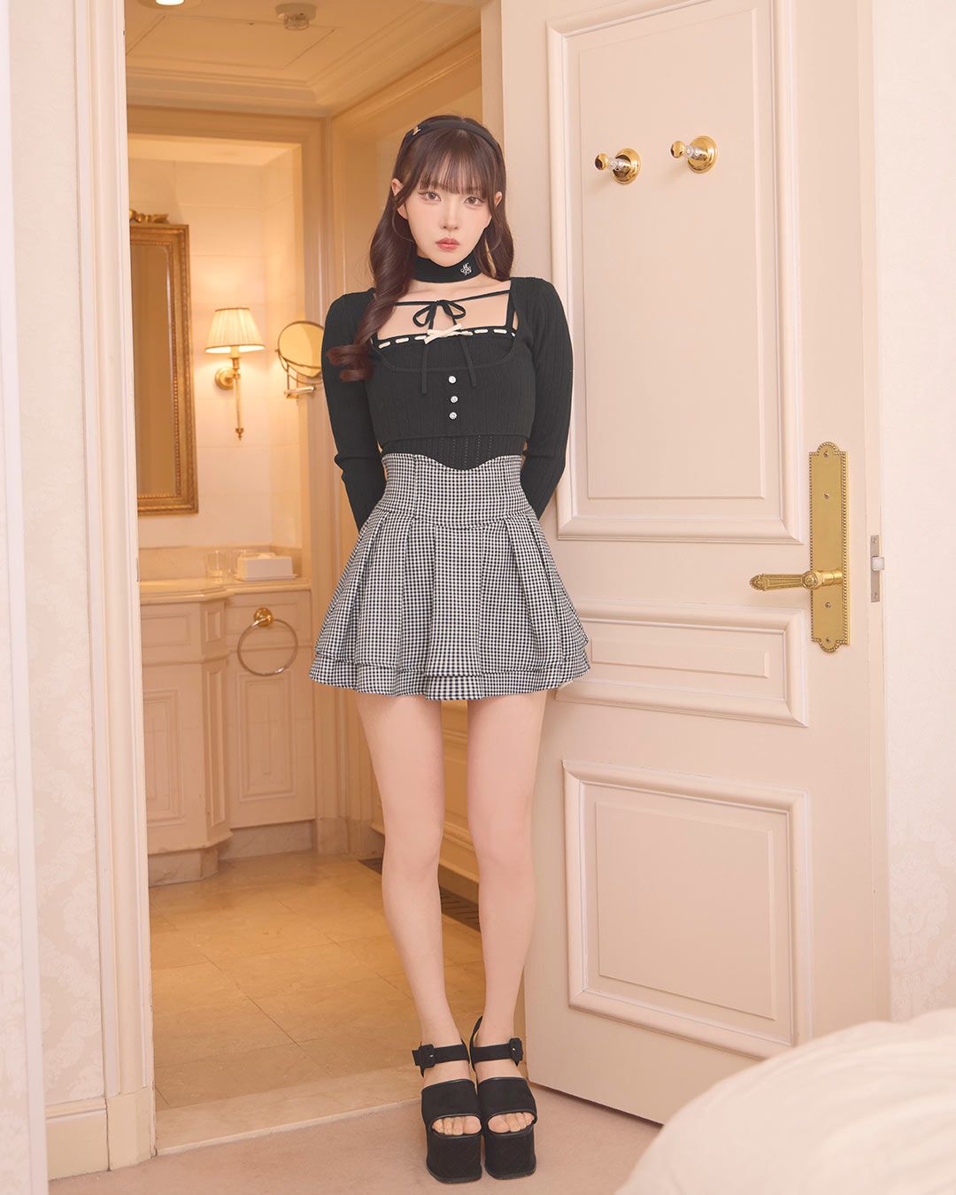 美脚ギンガムチェックスカート（インナーパンツ付き） ブラック