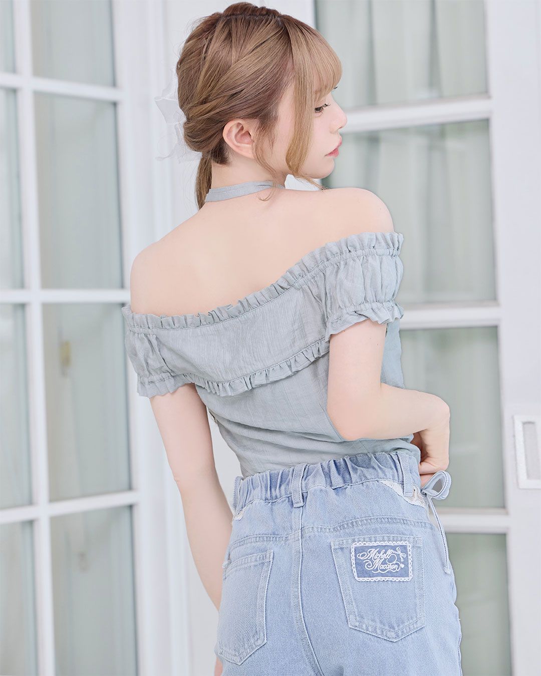 レースリボンデニムパンツ ライトブルー | ファッション通販＆メディア