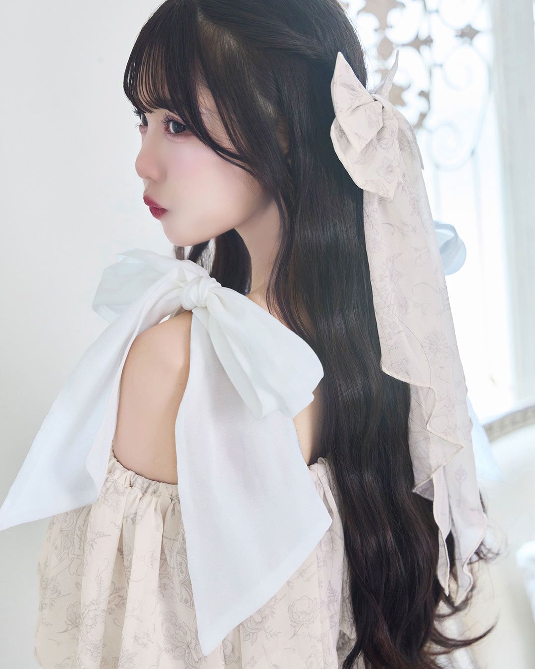 ミシェルマカロンロイヤルフルールワンピース（ヘアリボン付き）ベージュ ロイヤルフルールワンピース（ヘアリボン付き） ベージュ