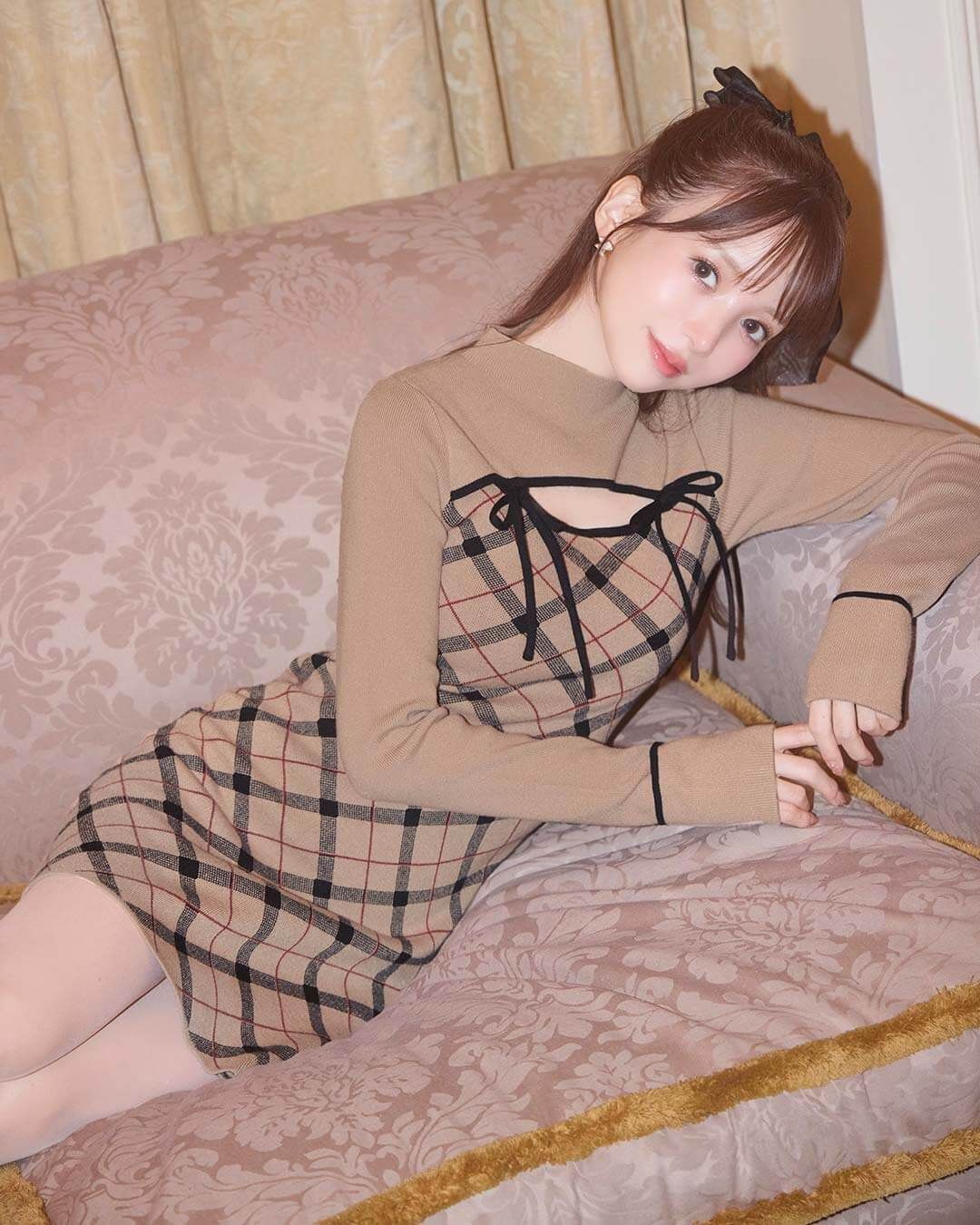 デコルテオープンチェックニットワンピ ベージュ | ファッション通販