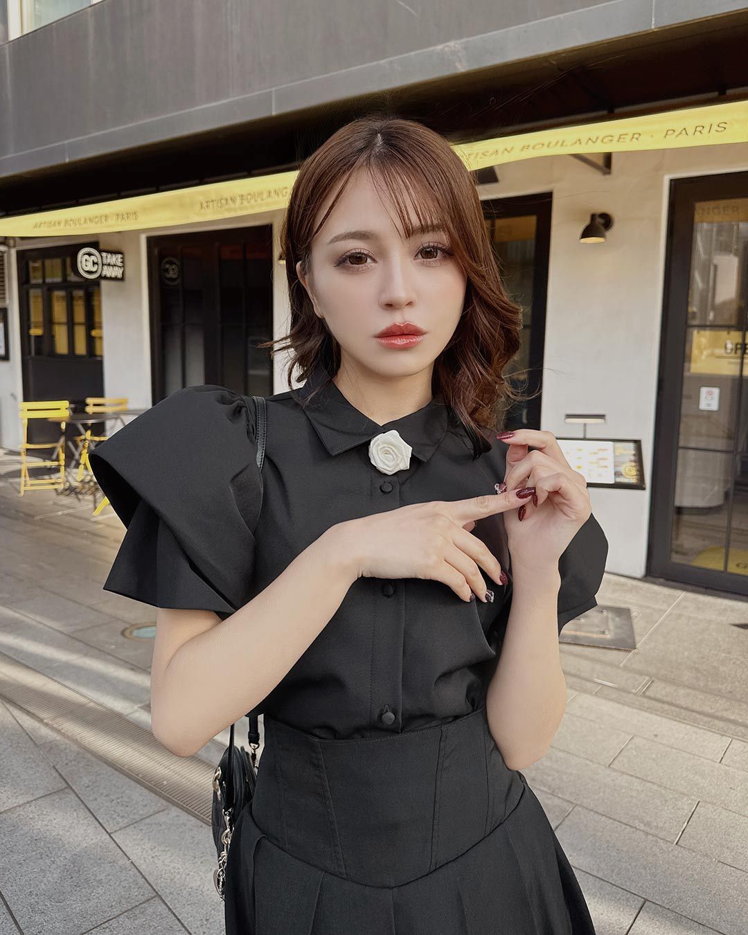 フラワー装飾パフスリーブクロップドトップ 30%OFF】ribbon puff top～ﾘﾎﾞﾝﾊﾟﾌﾄｯﾌﾟ | flower／フラワー公式通販