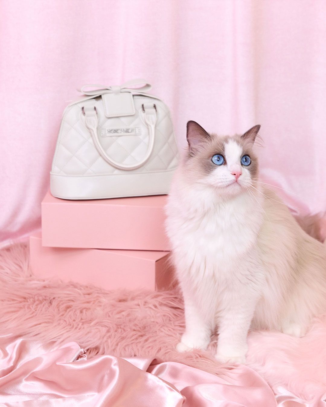 Maison de Dolce ホワイト キルティング ポンチョ 40％off】キルティングポンチョコート(オフホワイト) - seventen