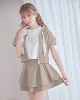 セットアップ︎︎︎︎❤︎ミシェルマカロン どちらも完売品 ミシェルマカロン セットアップ グレー フリー - メルカリ