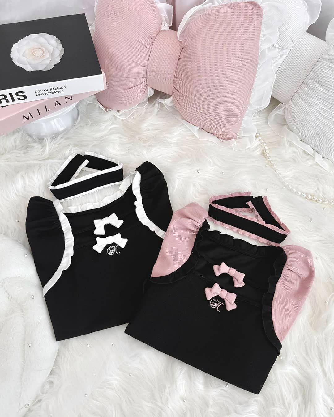 チョーカー付きダブルリボントップス ブラック×ピンク | ファッション