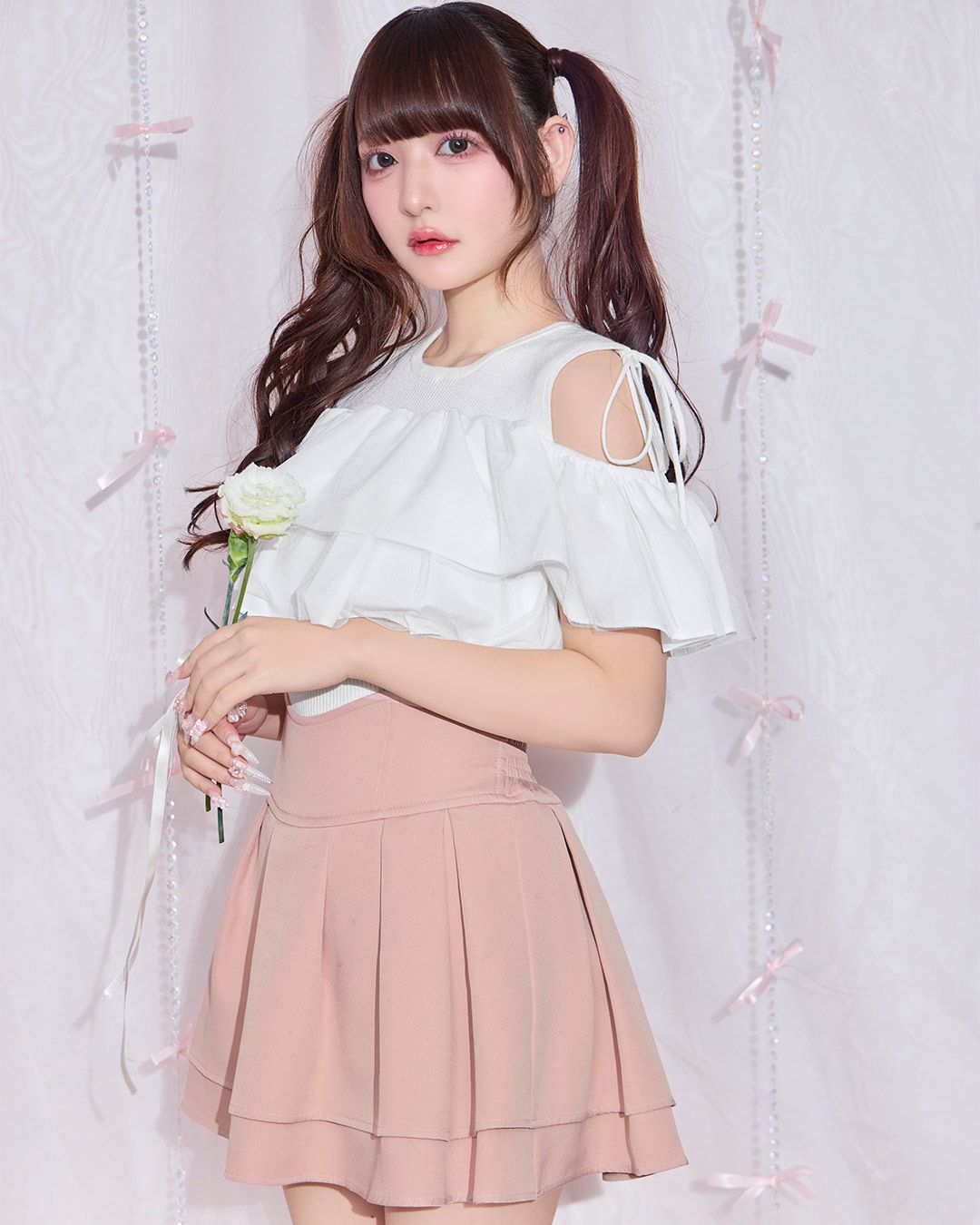 【タグ付】ミシェルマカロン ギャザーフリルニットトップス ギャザーフリルニットトップス ベージュ | ファッション通販