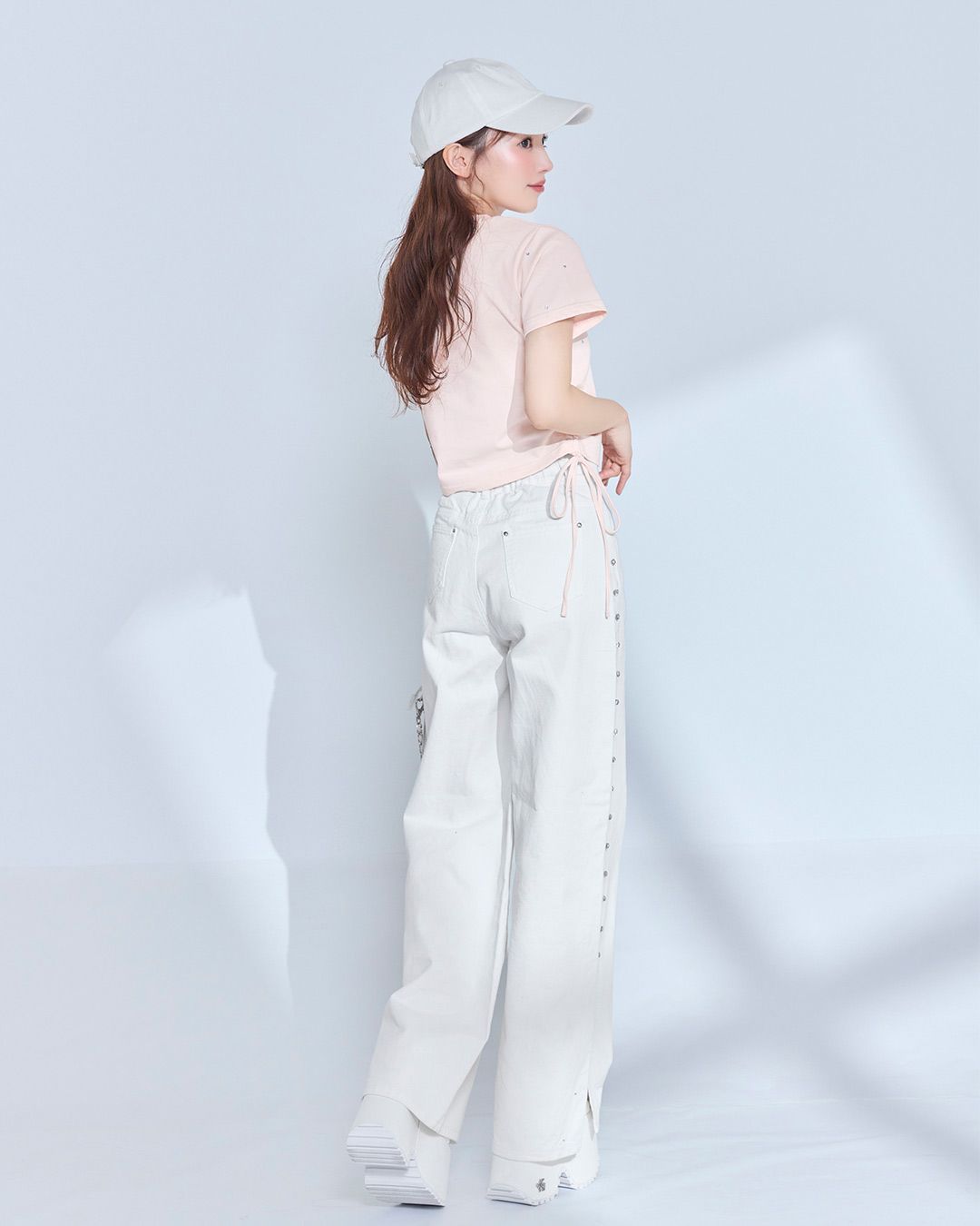サイドビジューワイドデニムパンツ ライトブルー | ファッション