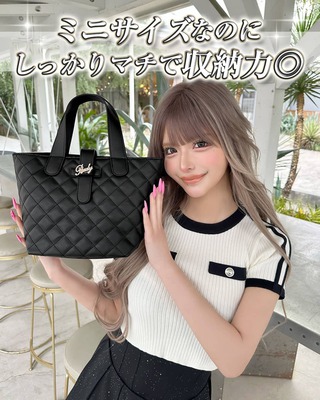 ♡美品♡ ブラック キルティング ハンドバッグ　ノベルティ ノベルティ】キルティングバニティ