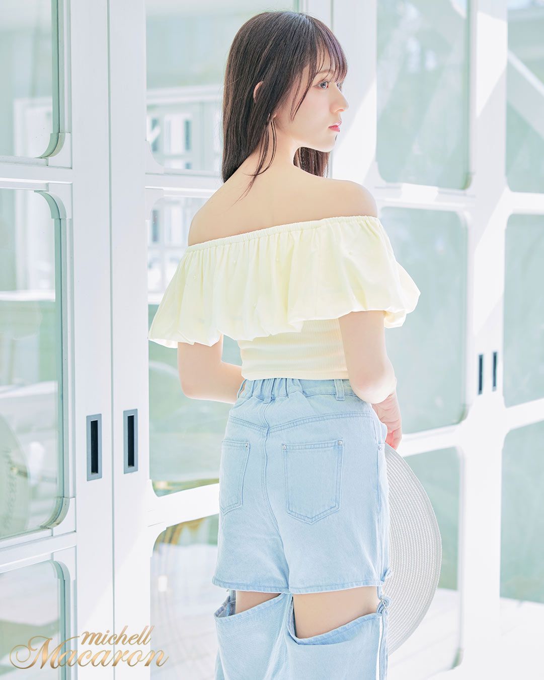 michellMacaron オフショルトップス 白 紐ブラウス 美品✨ michellMacaron - 新品未開封michellMacaronミシェルマカロン