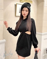 Rady ウエストリブフーディワンピース　Mサイズ Rady ウエストリブフーディワンピース Mサイズ - メルカリ