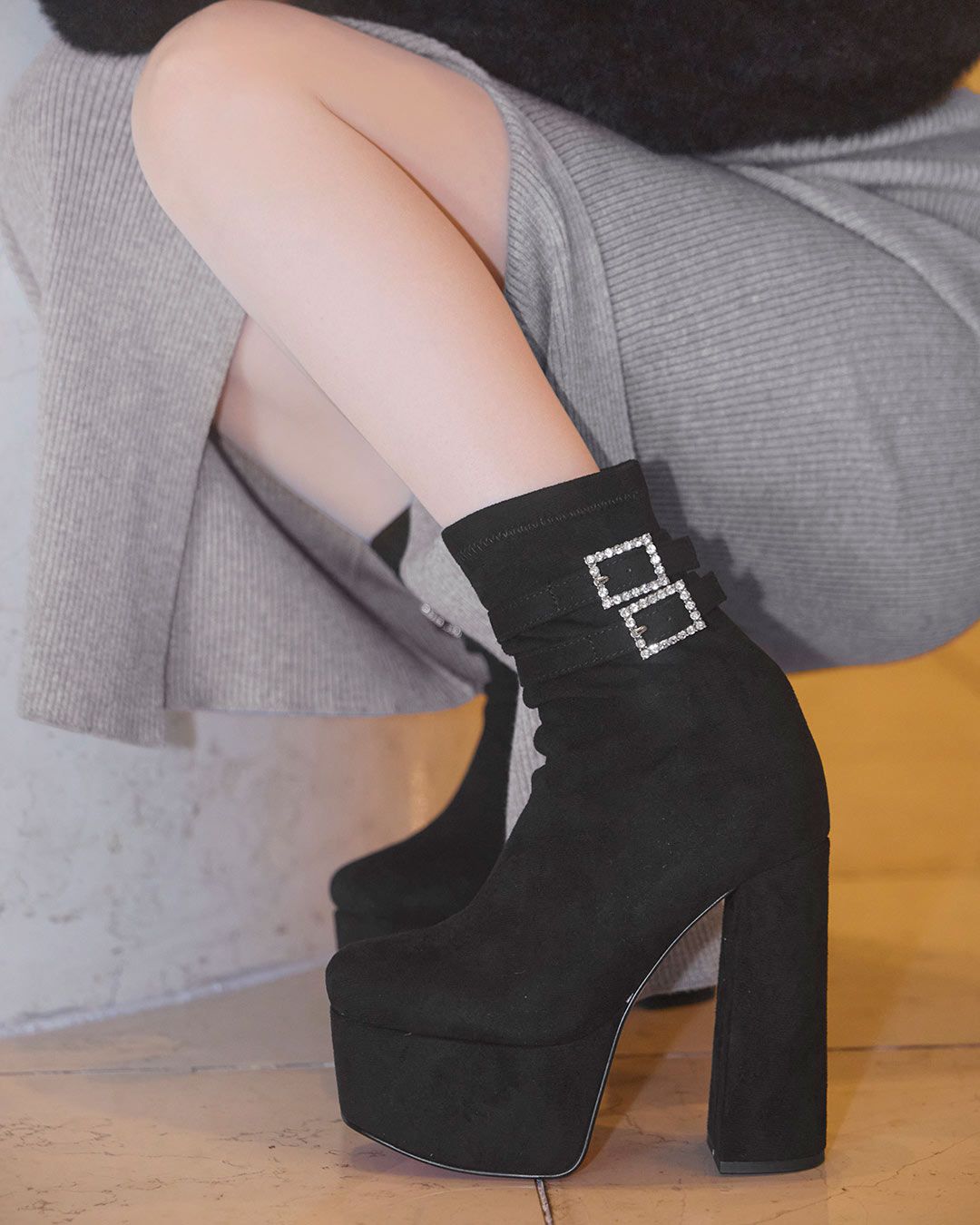 13cm♡きらきらベルトショートブーツ ブラック | ファッション通販