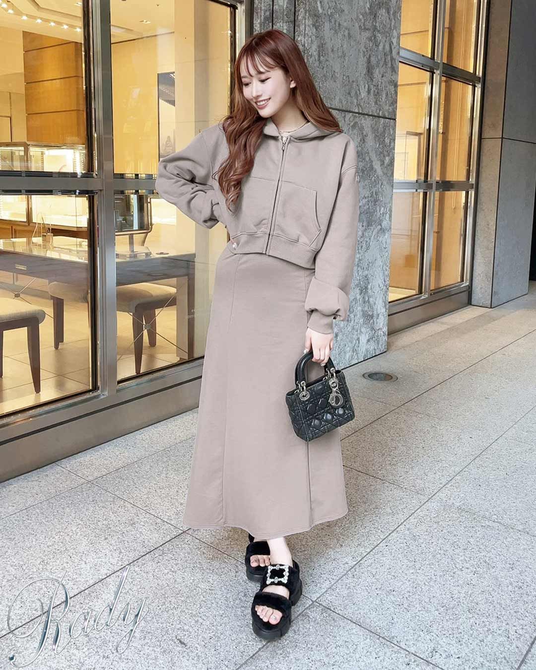 人気ブランドを Radyトップス セットアップ マキシワンピ 宅送 Inovasiteknologi Co Id