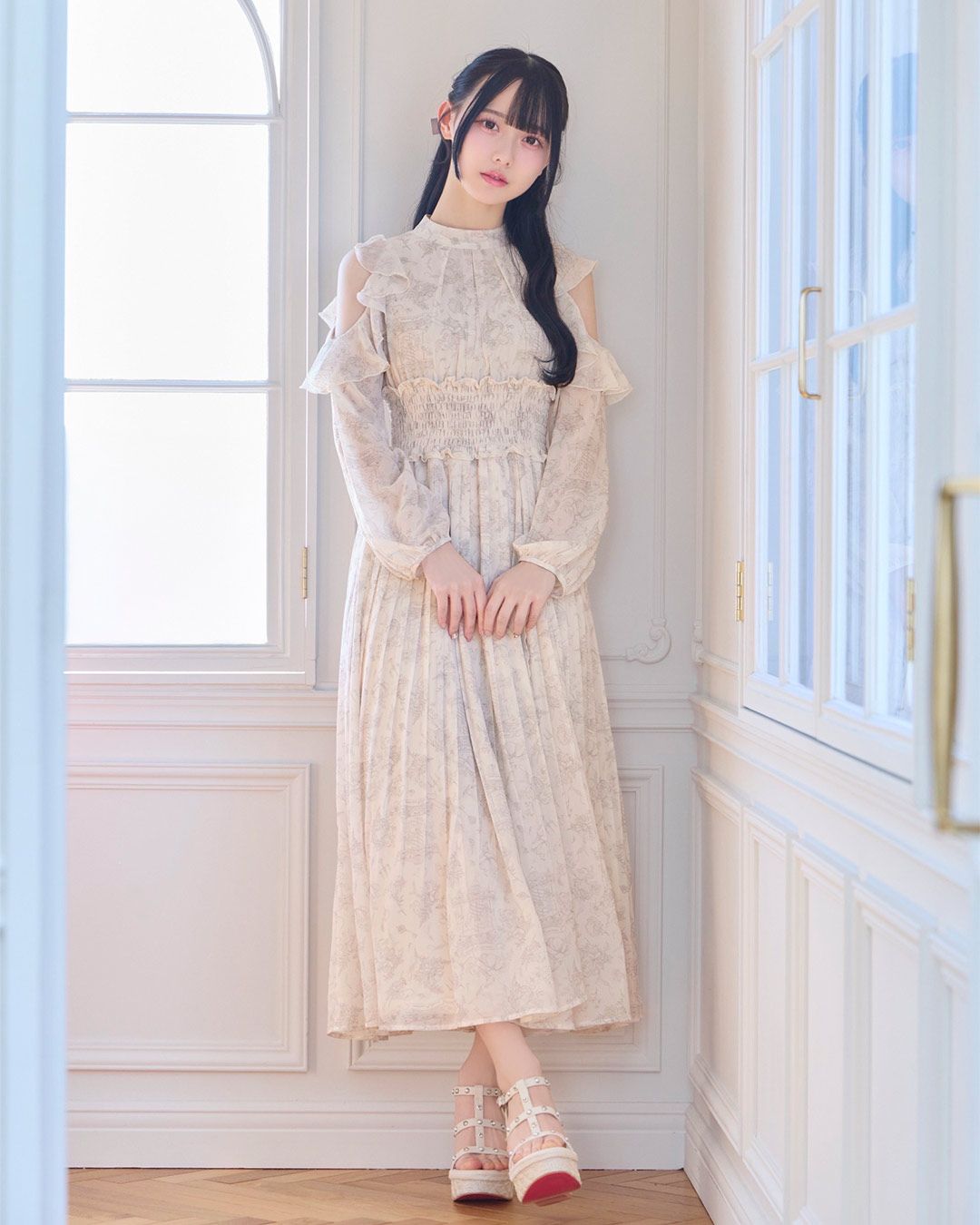 ロイヤルフルールロングワンピース グレー | ファッション通販