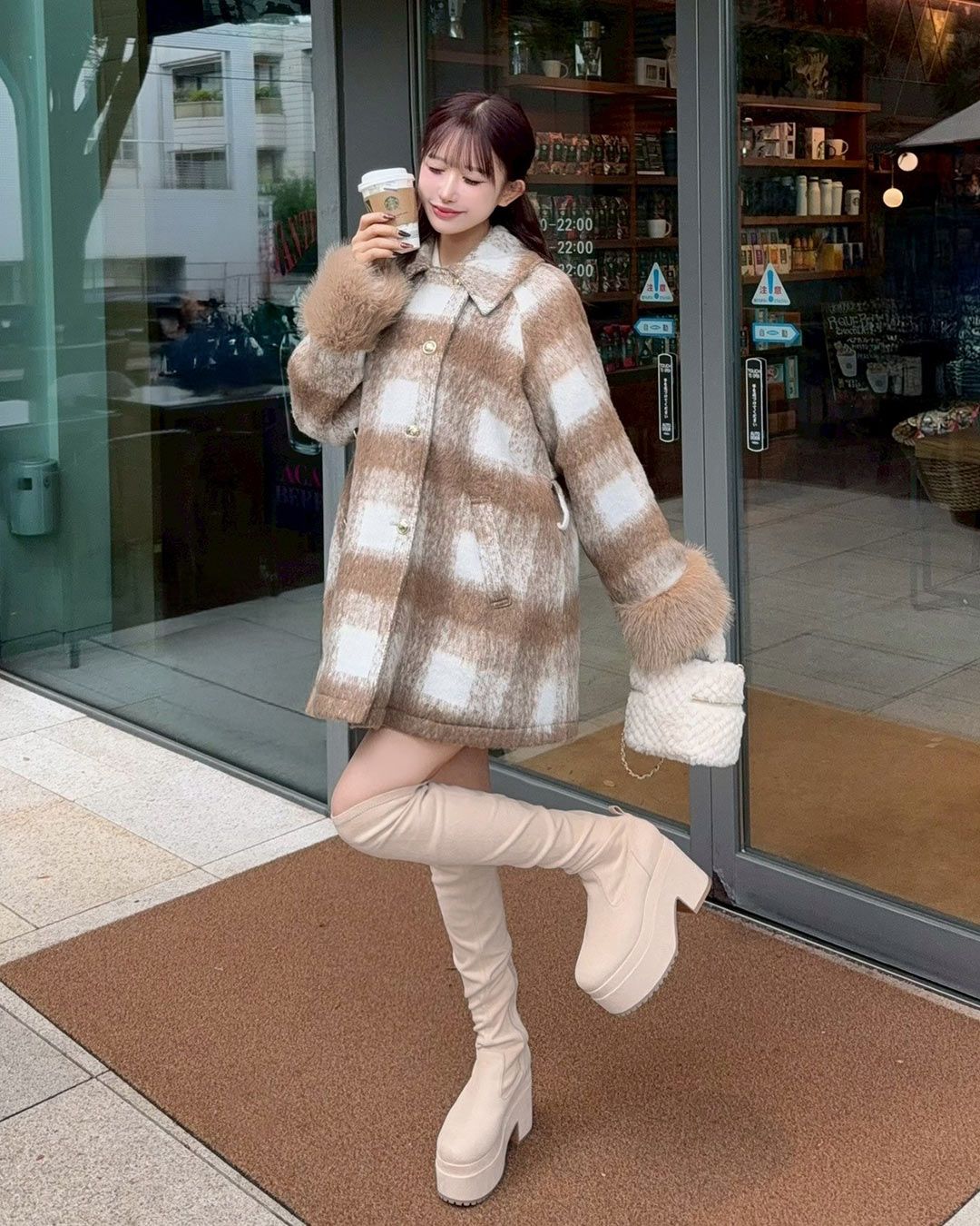 cherimi ビッグチェックトレンチファーコート ビッグチェックトレンチファーコート ブラック | ファッション通販