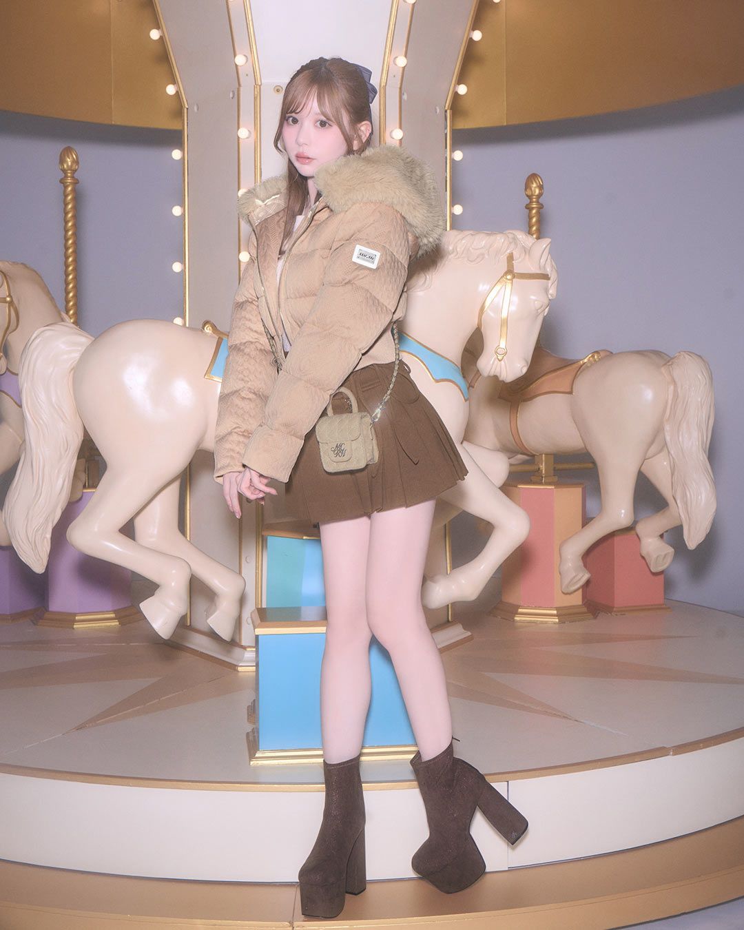 ファーフードケーブル柄ショートダウン ベージュ | ファッション通販