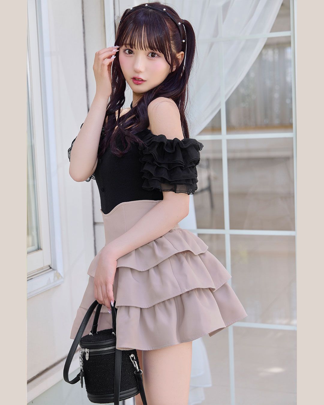 michellMacaron - michellMacaron☆フェザーオフショルニットトップス ミシェルマカロン オフショルニットトップス XS - メルカリ