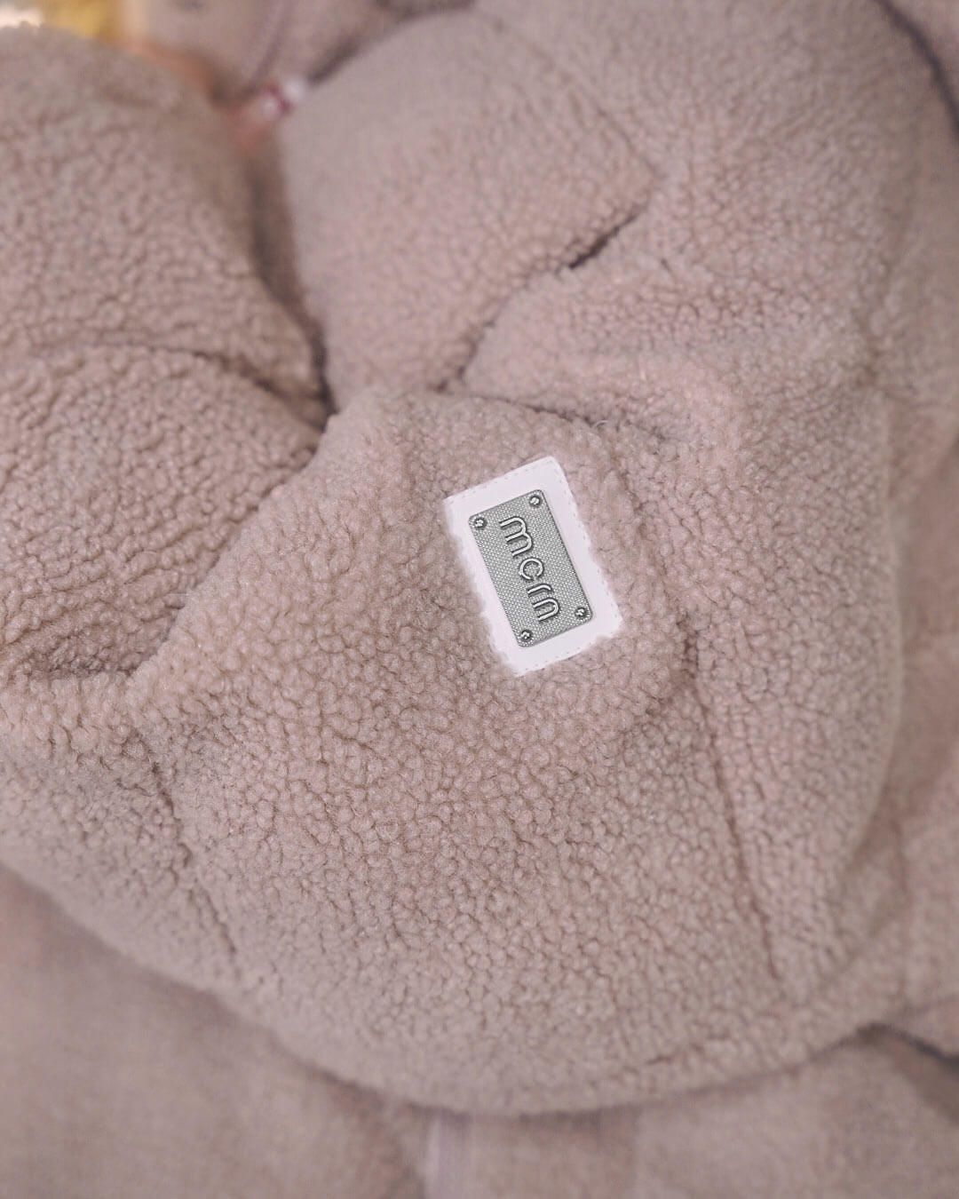 完売品 ミシェルマカロン フーディーボアショートブルゾン オフホワイト フーディーボアショートブルゾン オフホワイト | ファッション通販