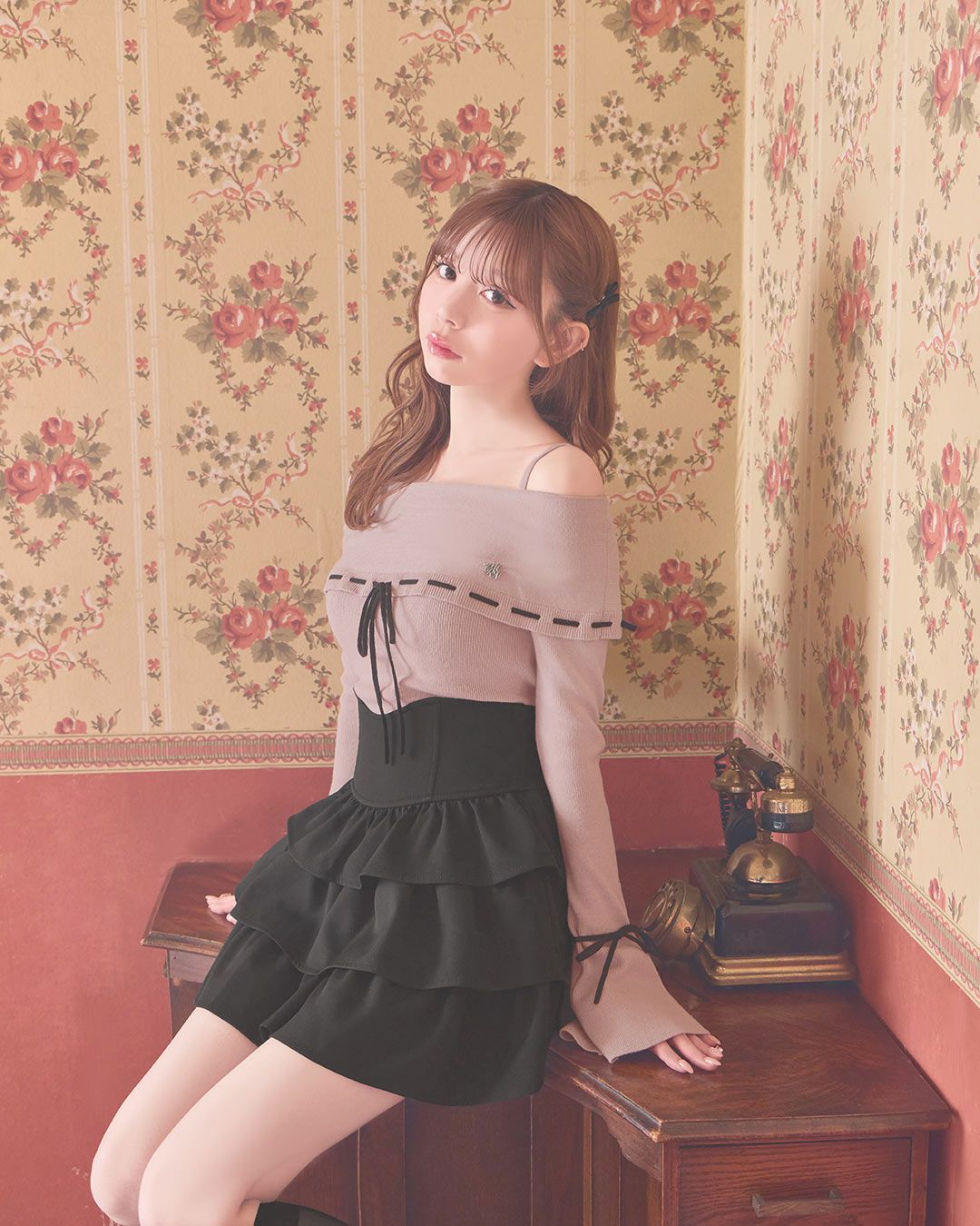 フリル美脚スカート ブラック | ファッション通販＆メディアMyColor