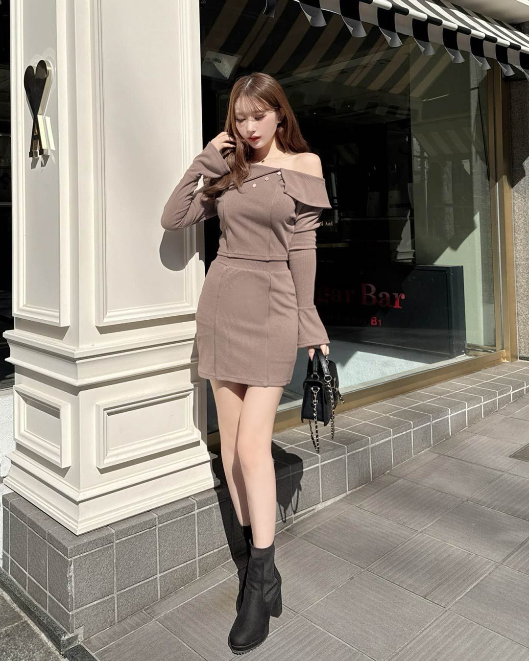 ミシェルマカロン　ワンショルダーフレアスリーブセットアップ ミシェルマカロンワンショルダーフレアスリーブセットアップ