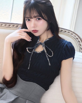 チェックパイピングリボントップス ミシェルマカロン 未使用 ミシェルマカロンギンガムチェックリボンニットトップス - メルカリ