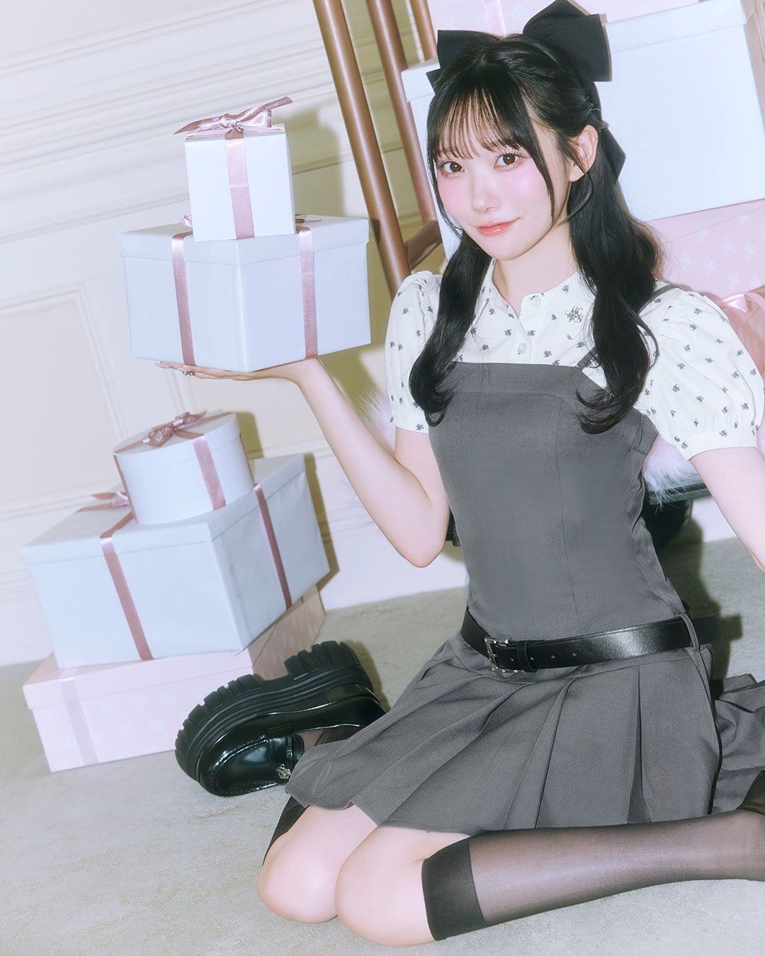 モノグラムシャツプリーツワンピース グレー | ファッション通販