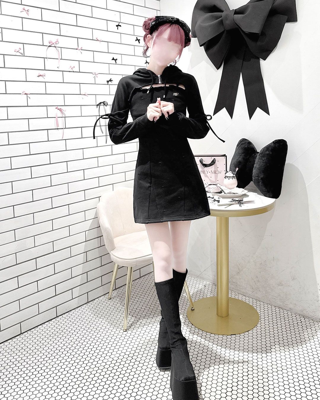 ‪‪❤︎‬Honeymew‪‪❤︎‬ Luv スウェットアンサンブルパーカーワンピ pimiri cafe Collaboration】Luv スウェットアンサンブルパーカー