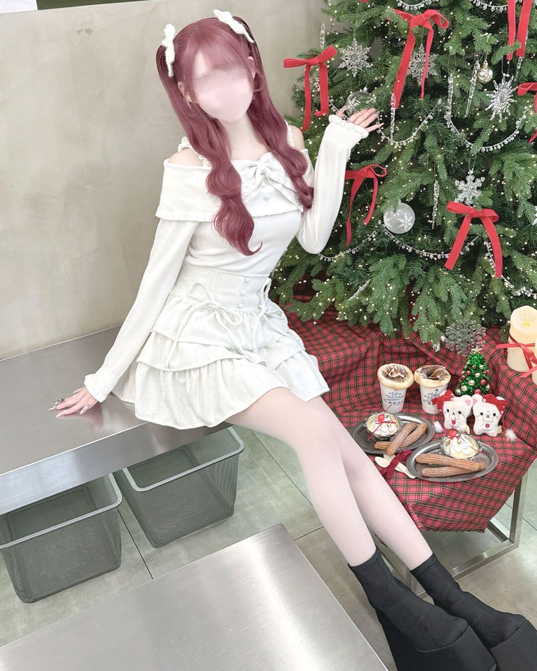 ハニーミュウ ビッグリボンオフショルニットトップス ホワイト XS ビッグリボンオフショルニットトップス ホワイト | ファッション通販