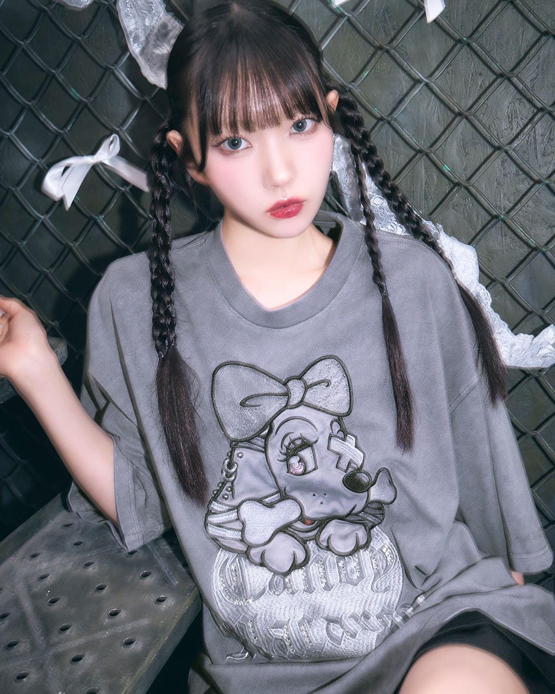 ミシェルマカロン　ガルフィーコラボBIGTワンピ グレー ガルフィーコラボBIGTワンピ グレー | ファッション通販＆メディア