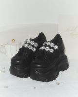 ボリュームソールビジューベルトスニーカー ホワイト | ファッション