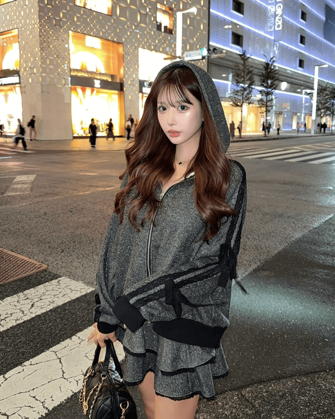 ラメ裏毛フリルスカートセットアップ(インナーパンツ付き) グレー