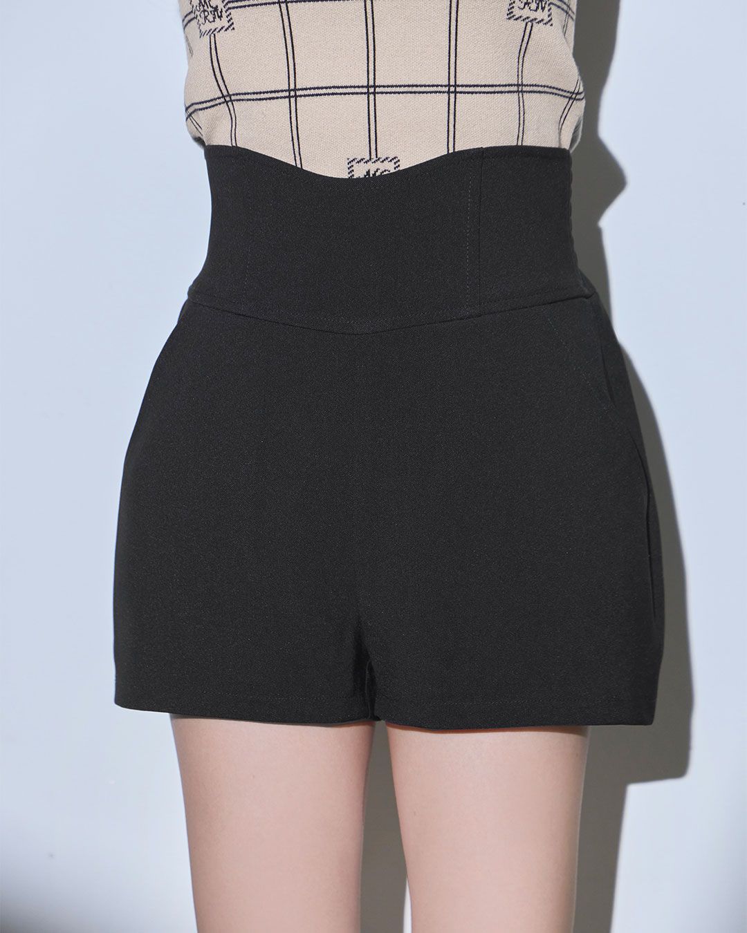 新品❤️MARK&LONA ブラック ショートパンツ 2025年最新】MARK&LONA メンズ ショートパンツ・ハーフパンツの