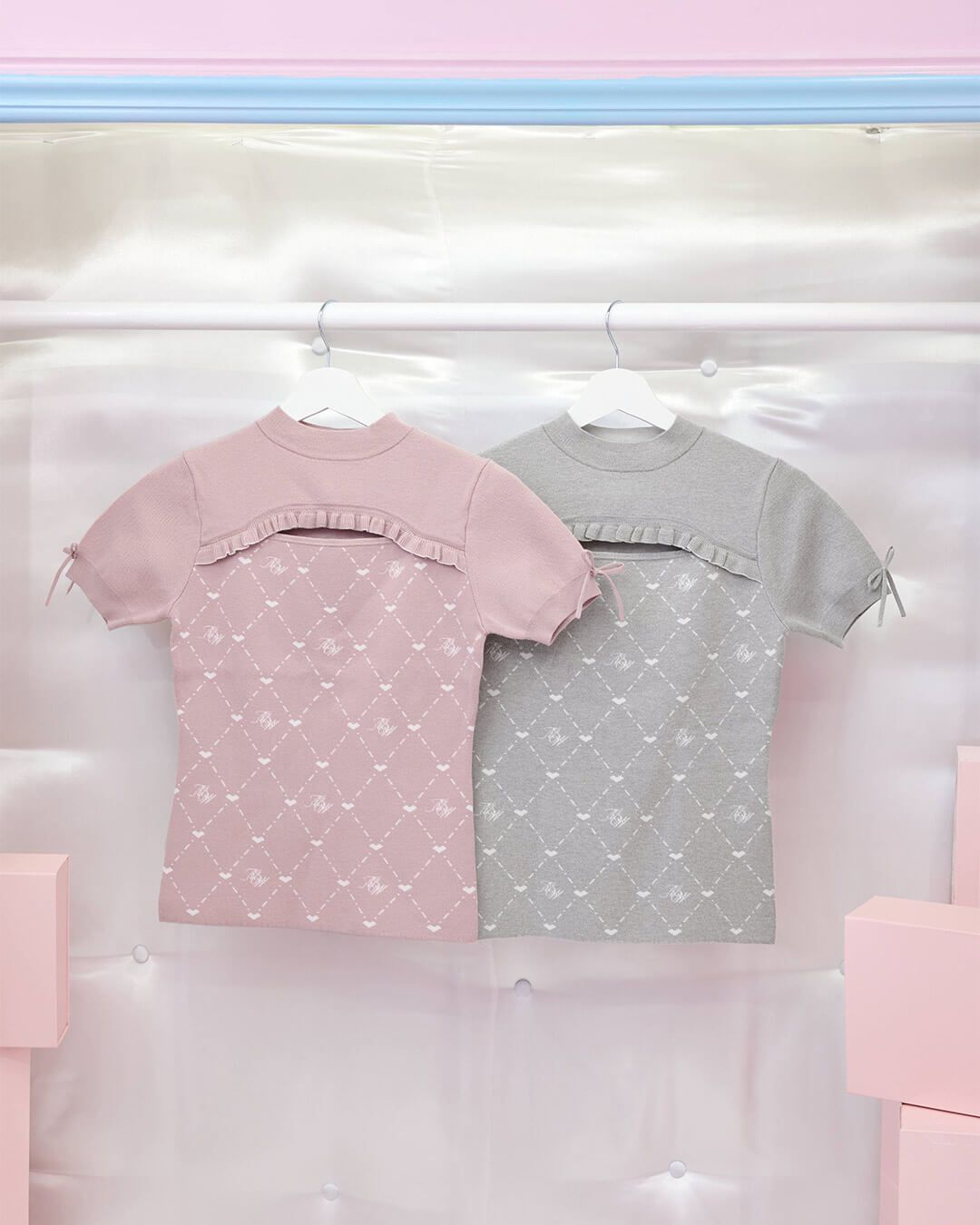 MWモノグラムトップス ピンク | ファッション通販＆メディアMyColor