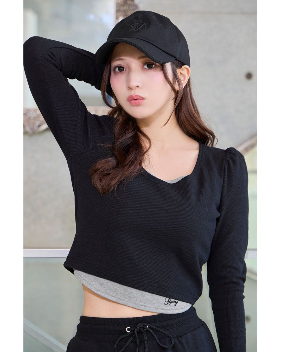 ★⭐︎M⭐︎ プロフ必読ページ★【新品】Rady Tシャツセットアップ ロンTセットアップ ブラック | ファッション通販＆メディア