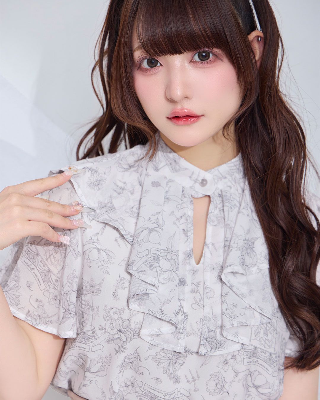 ロイヤルフルールケープブラウストップス ロイヤルフルールケープブラウス グレー | ファッション通販