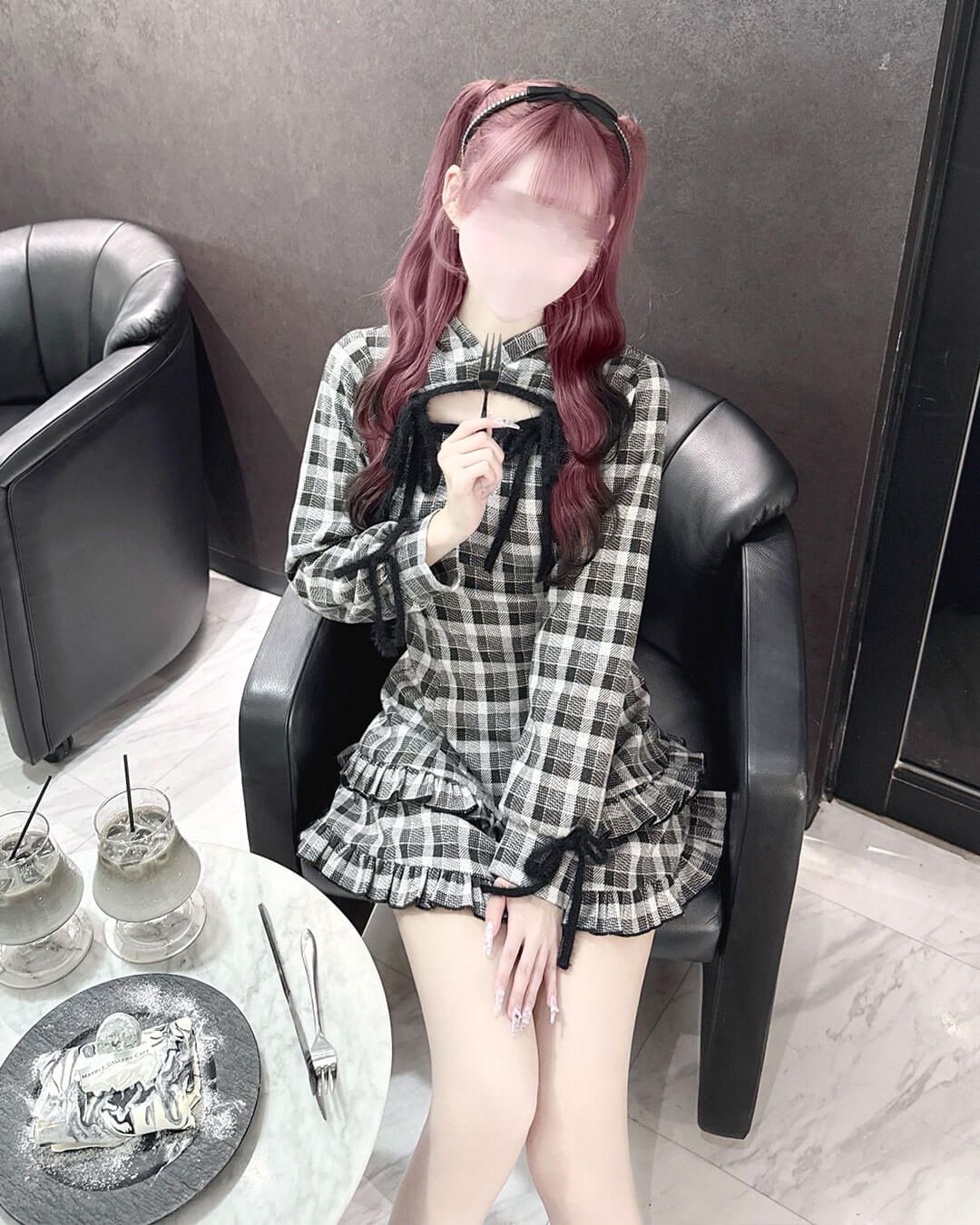 フリルチェックパーカーワンピ グレー | ファッション通販＆メディア