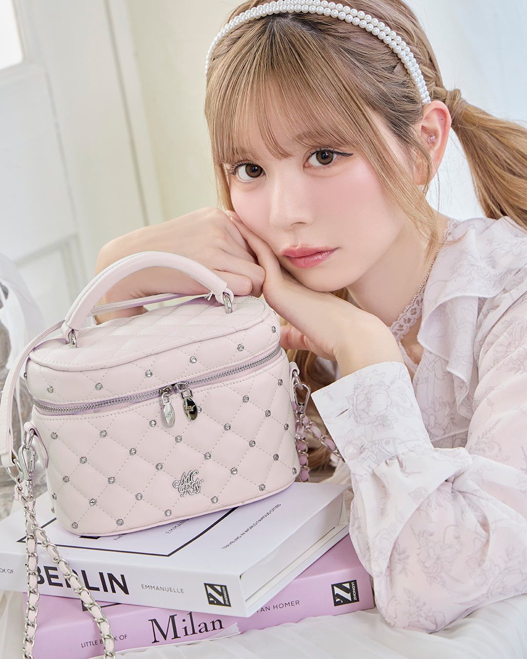 ラインストーンキルティングバニティ ピンク | ファッション通販