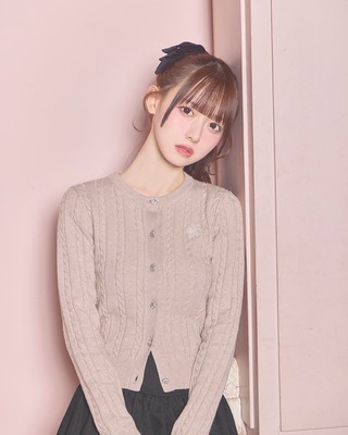michellmacaron ケーブルニットカーデ 7ce742bd9ce87fecc08d42cfa80f6c
