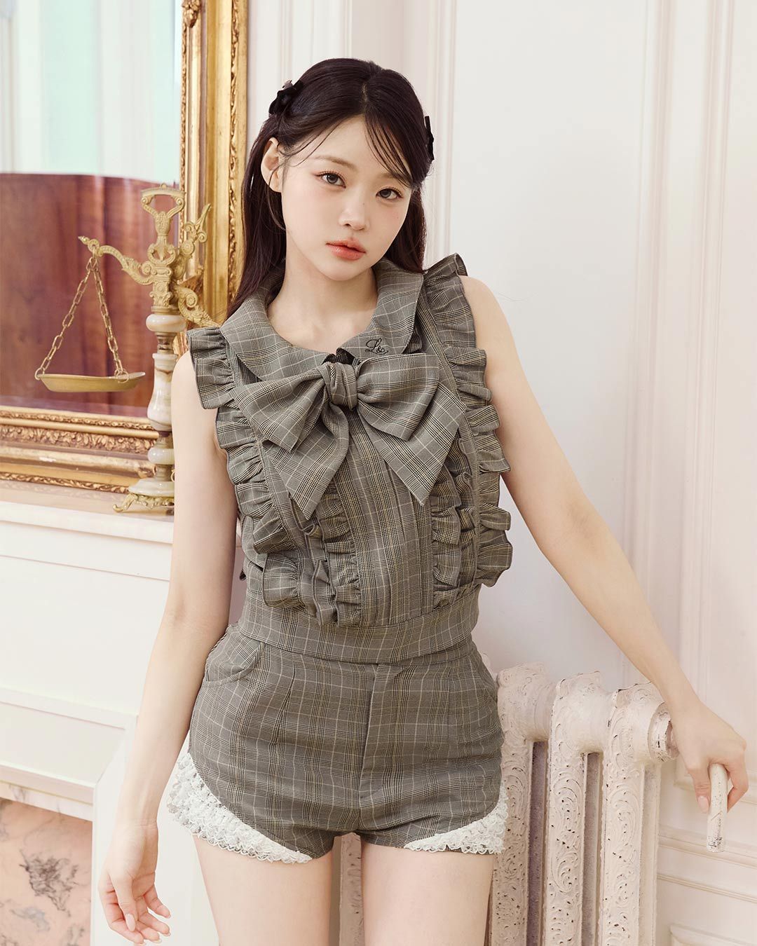 Bunny Frill Short Pants ブラック | ファッション通販＆メディア