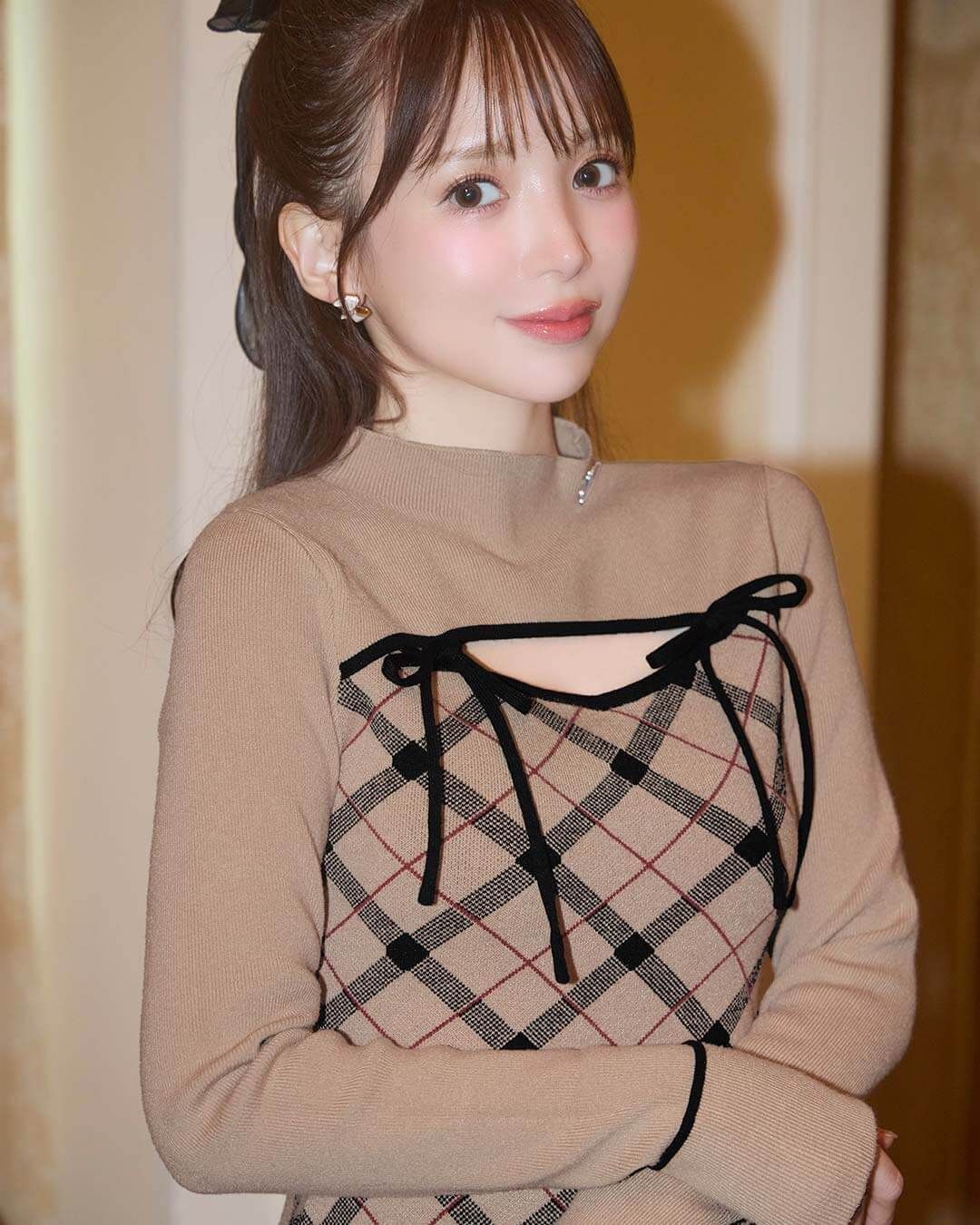 デコルテオープンチェックニットワンピ ベージュ | ファッション通販