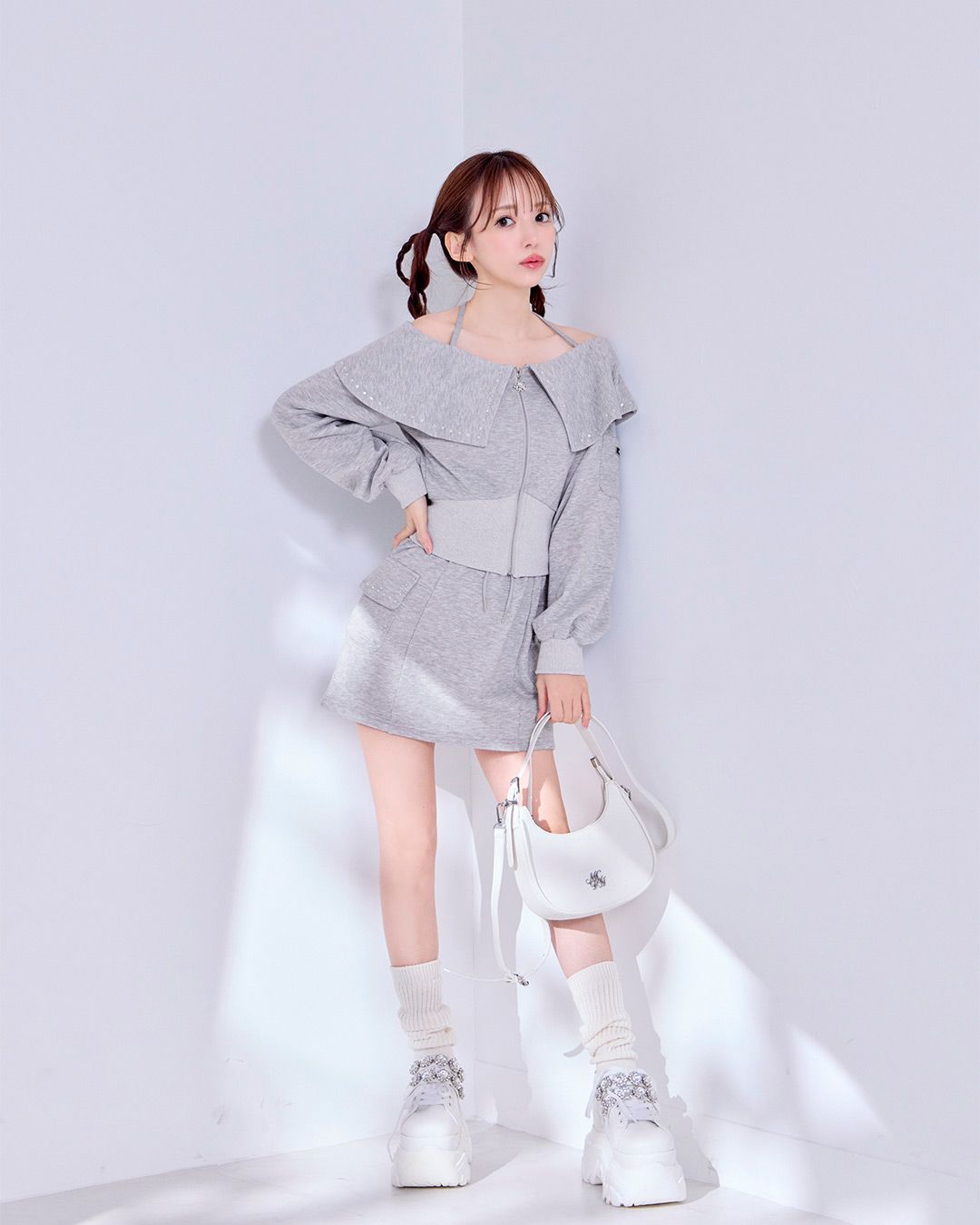 ハーフムーンショルダーバッグ ホワイト | ファッション通販＆メディア