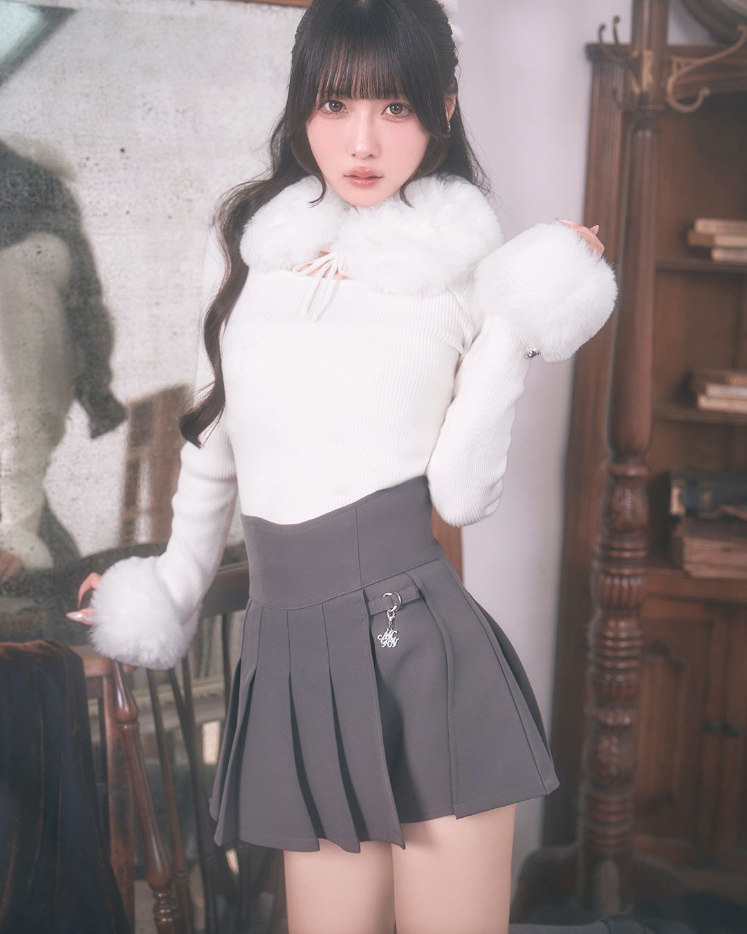 美脚スカパン グレー | ファッション通販＆メディアMyColor ～マイカラー～