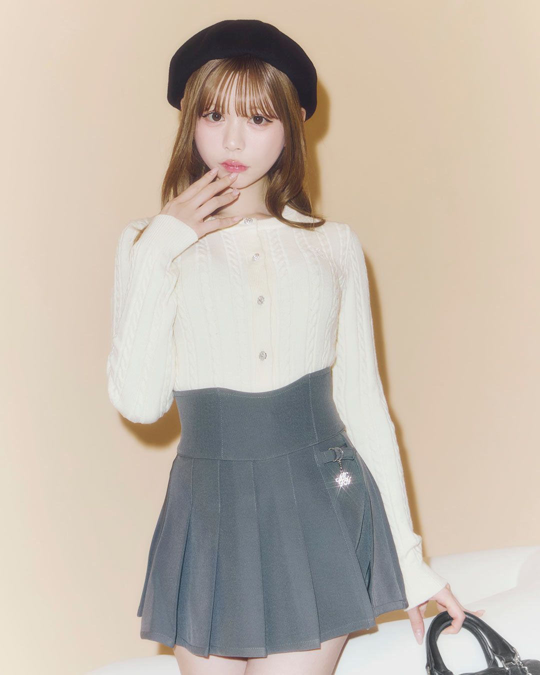 美脚スカパン グレー | ファッション通販＆メディアMyColor ～マイカラー～