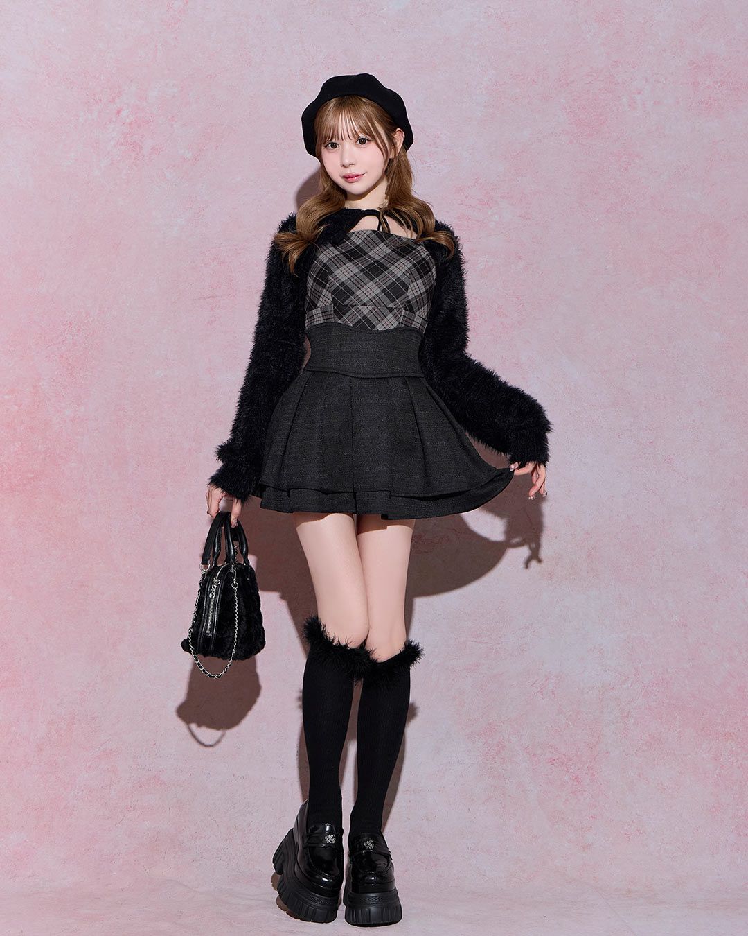 ミシェルマカロン 美脚スカート ツイード 黒 Sサイズ michellMacaron ミシェルマカロン ツイード美脚スカート