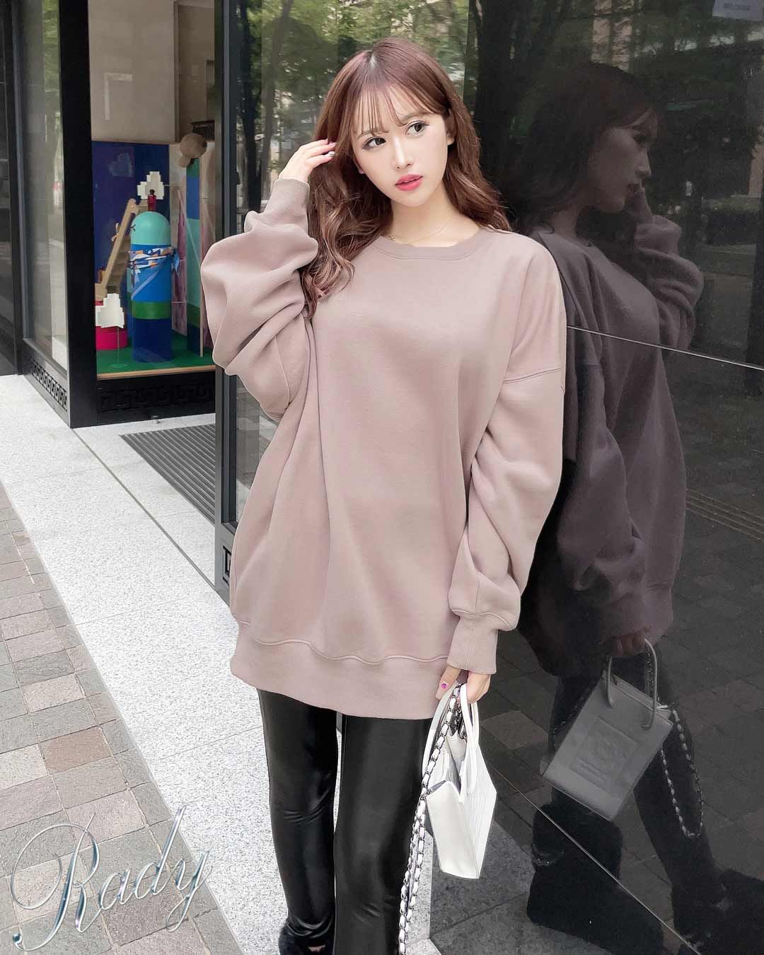 Rady バックロゴ レインボー トレーナー♡新品未使用♡ユニセックス♡ 手越祐也着用Rady バックロゴトレーナー(ユニセックス)｜Yahoo