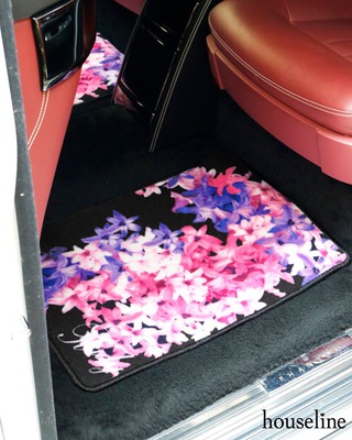にして Rady カー用品 カーアイテムの通販 by SALE中!!かにゃこ's ...