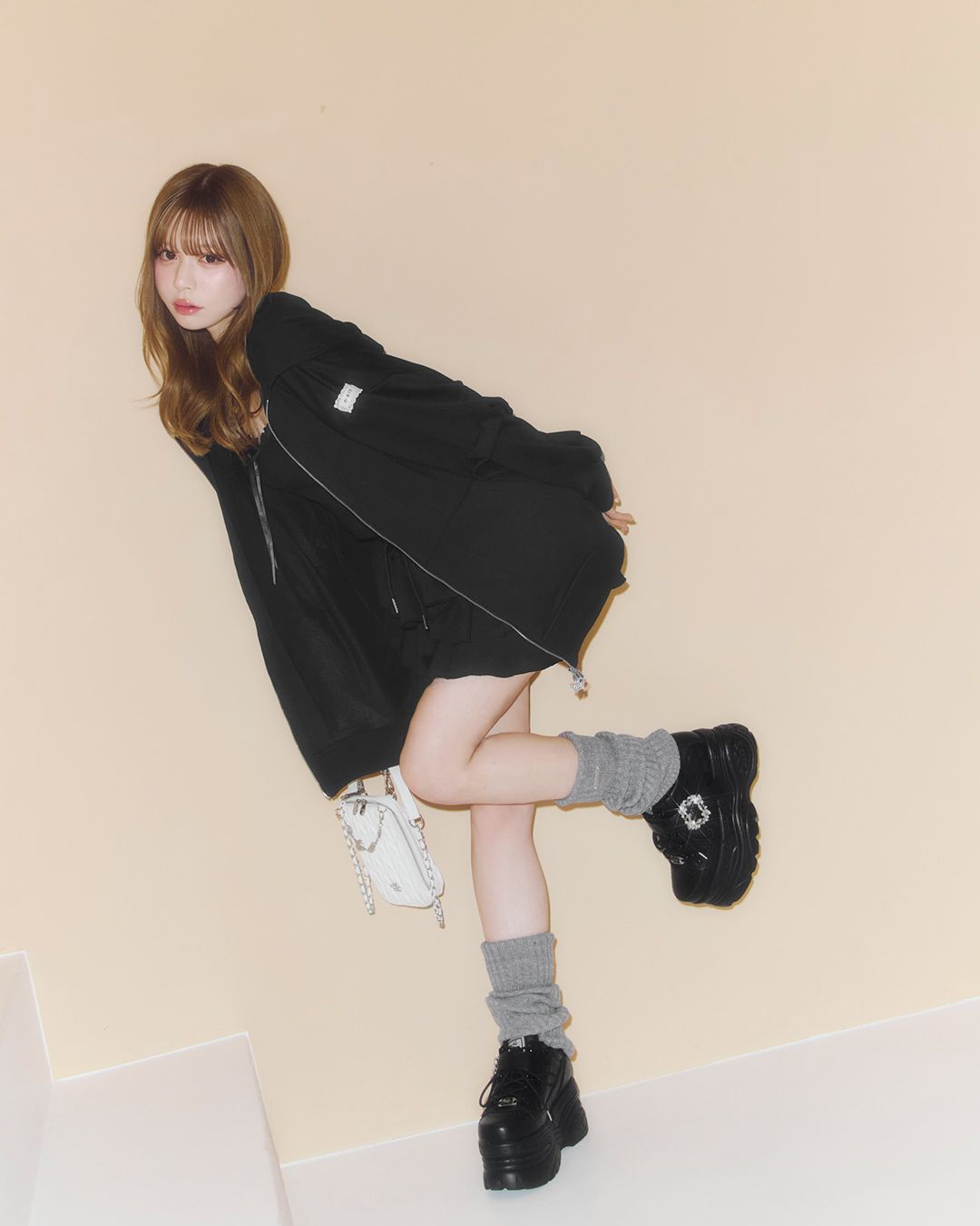 ティアードスカートセットアップ グレー | ファッション通販＆メディア