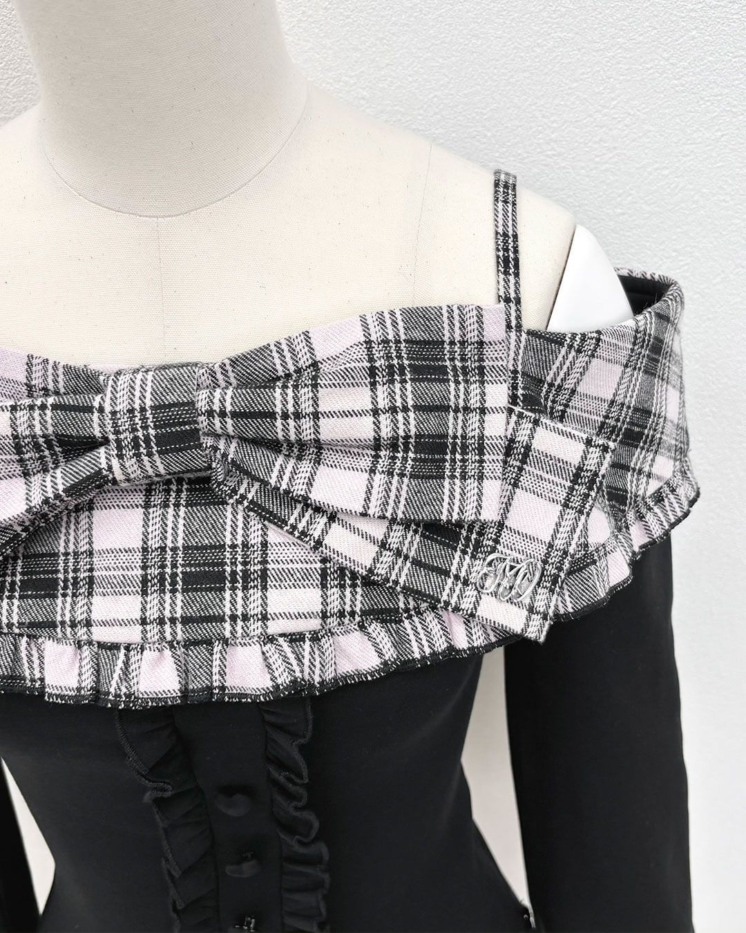 チェックビッグリボンオフショルトップス ブラック | ファッション通販