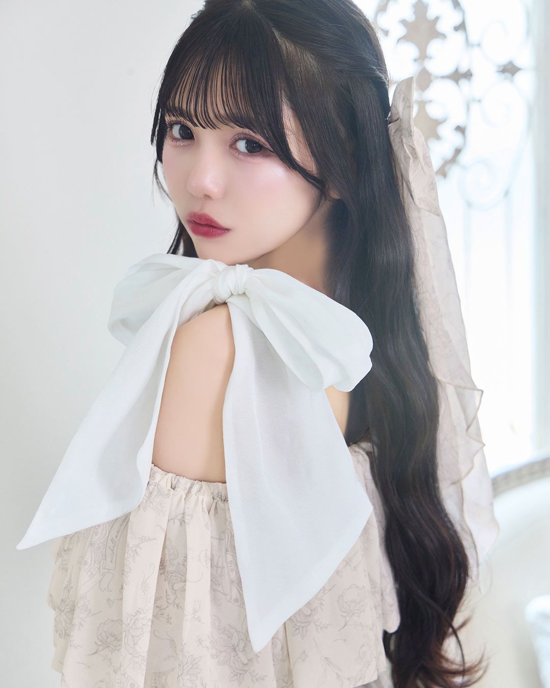 ロイヤルフルールワンピース（ヘアリボン付き） ベージュ