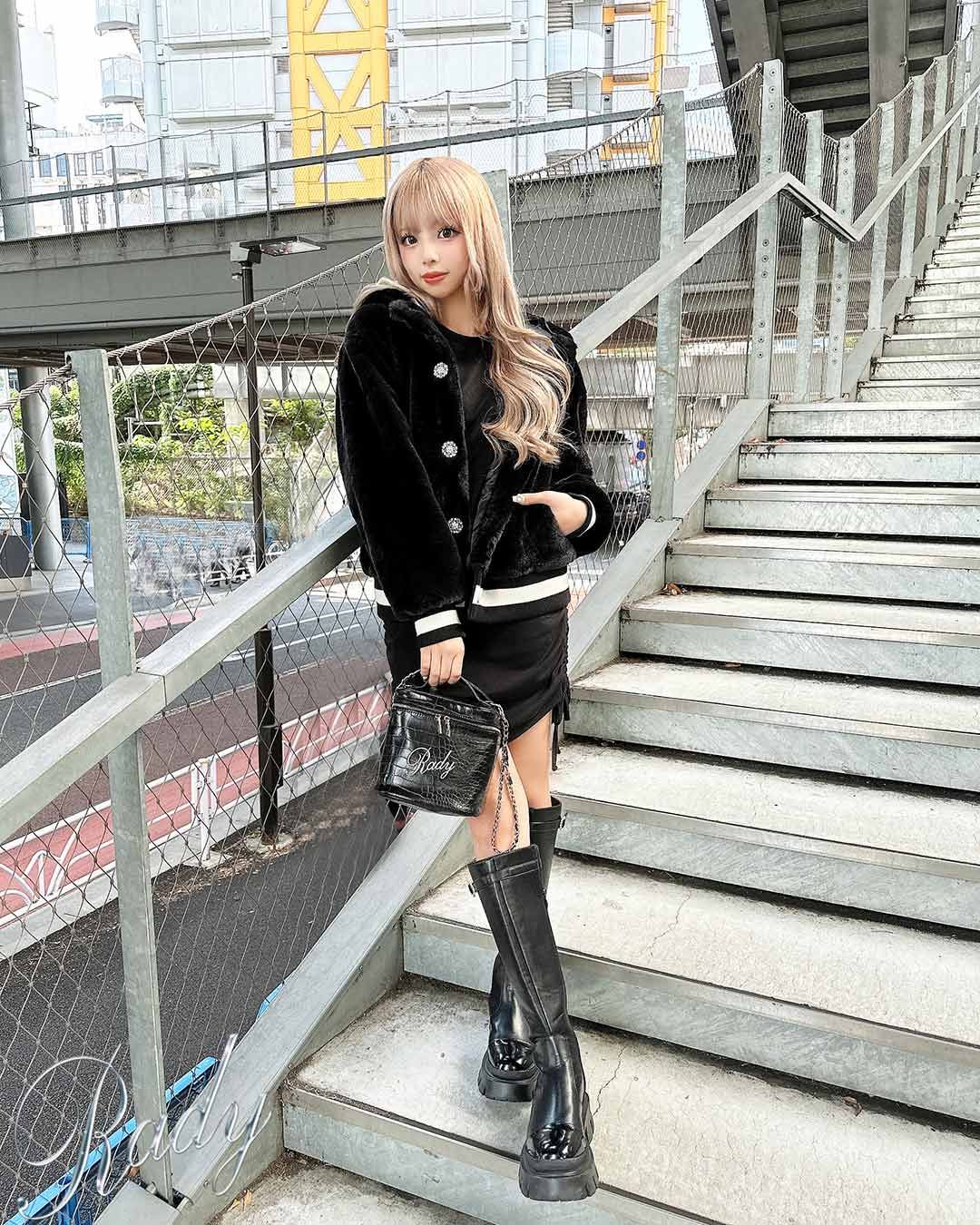 ファーフードジャケット ブラック | ファッション通販＆メディア